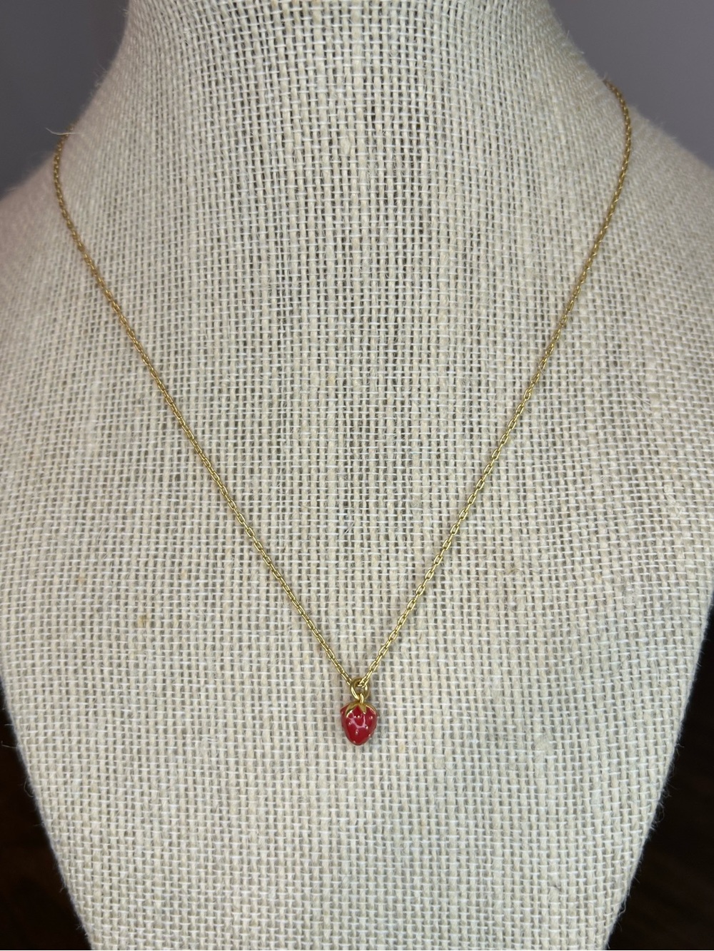 Madewell Strawberry Charm Necklace Gold Tone Fruit Pendant - Picture 6 of 6